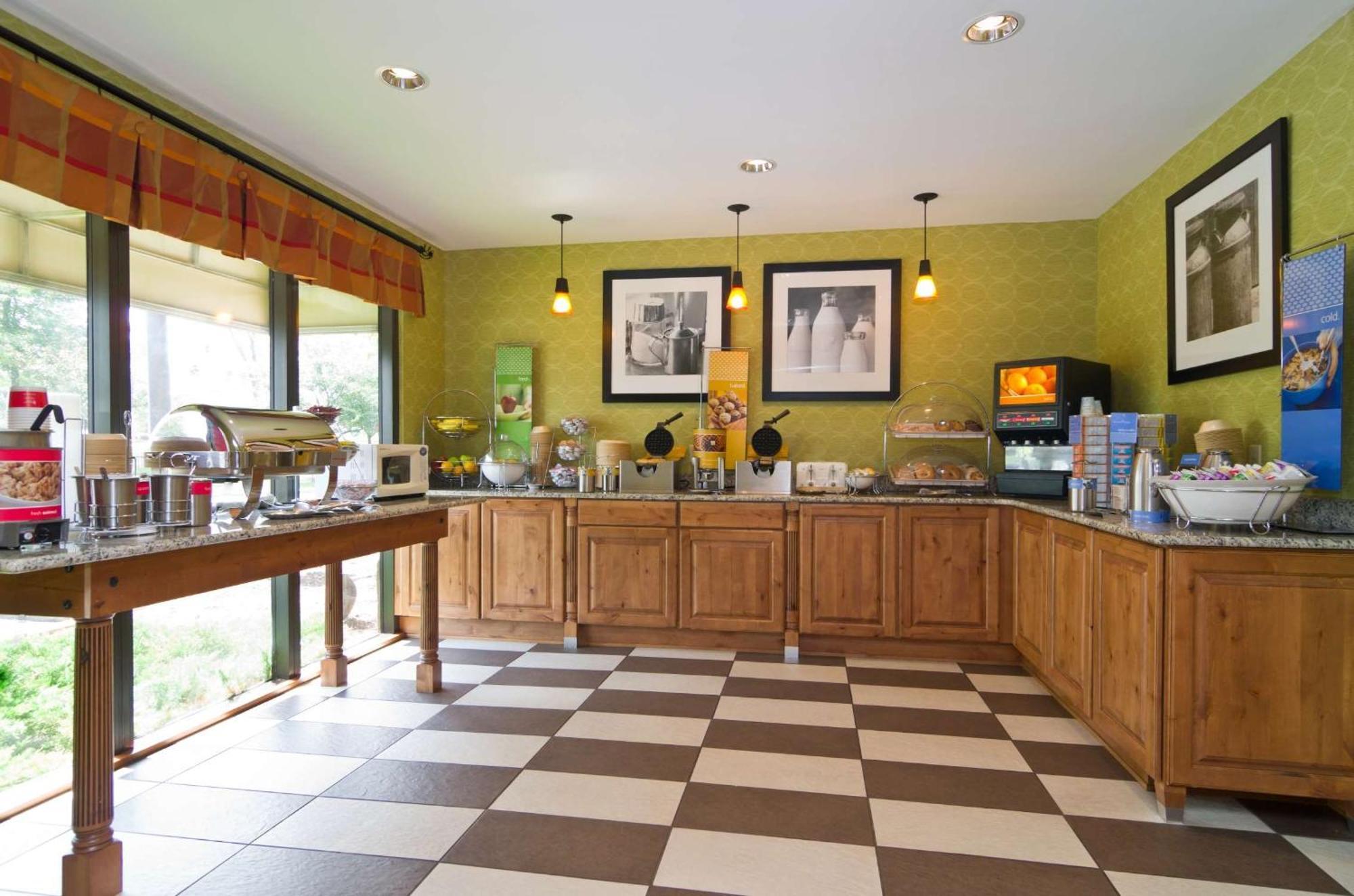 Hampton Inn Wooster Luaran gambar